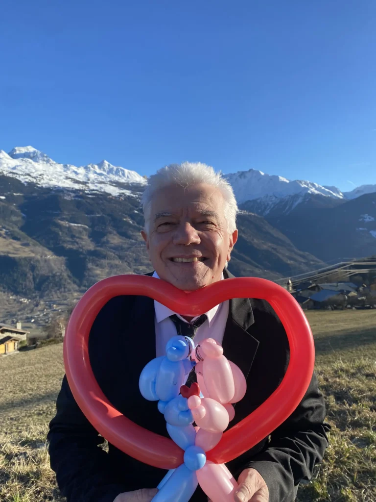 Sylvain Gerard spectacle anniversaire enfants sculpture ballons Savoie — Magicien anniversaire Annecy